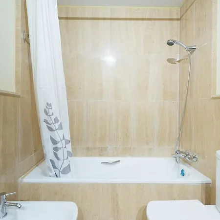 Hotel Apartamento Americas 4*